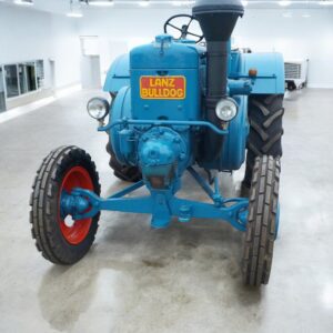 Alternative view of LANZ Bulldog D8506